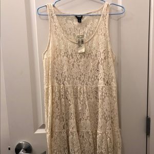 NWT M American Eagle Outfitters Lace Dress